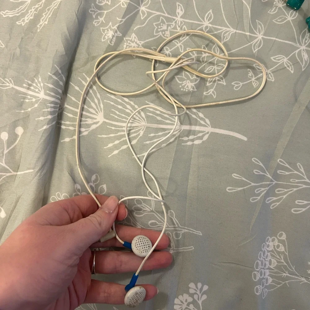 3 Pairs of Headphones